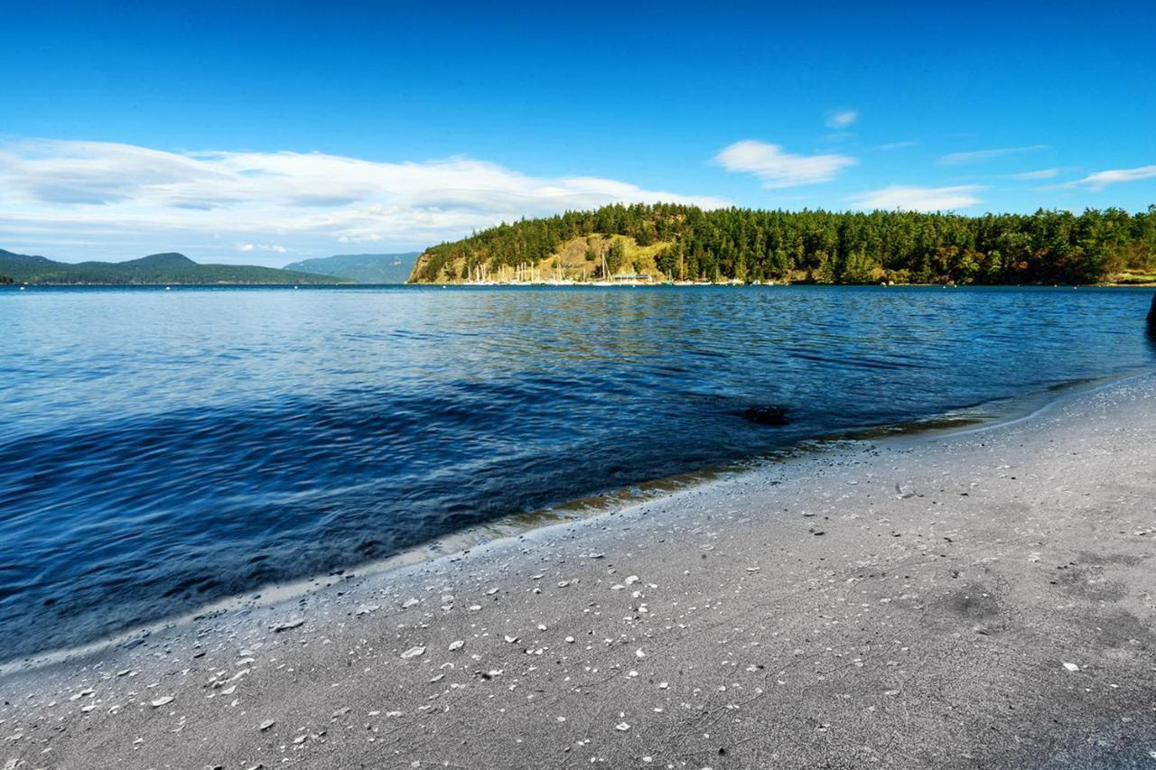 57 Mud Bay Villa Islandale Bagian luar foto