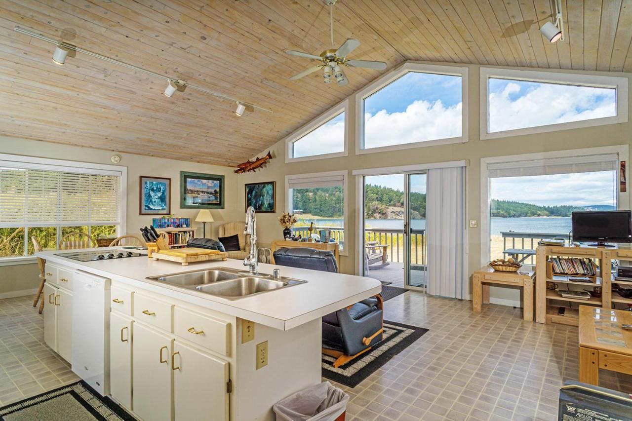 57 Mud Bay Villa Islandale Bagian luar foto